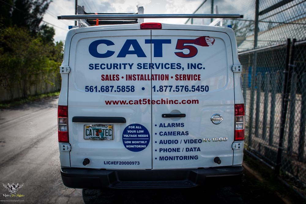 Cat 5 Security Services Vehicle Lettering (4 of 5)